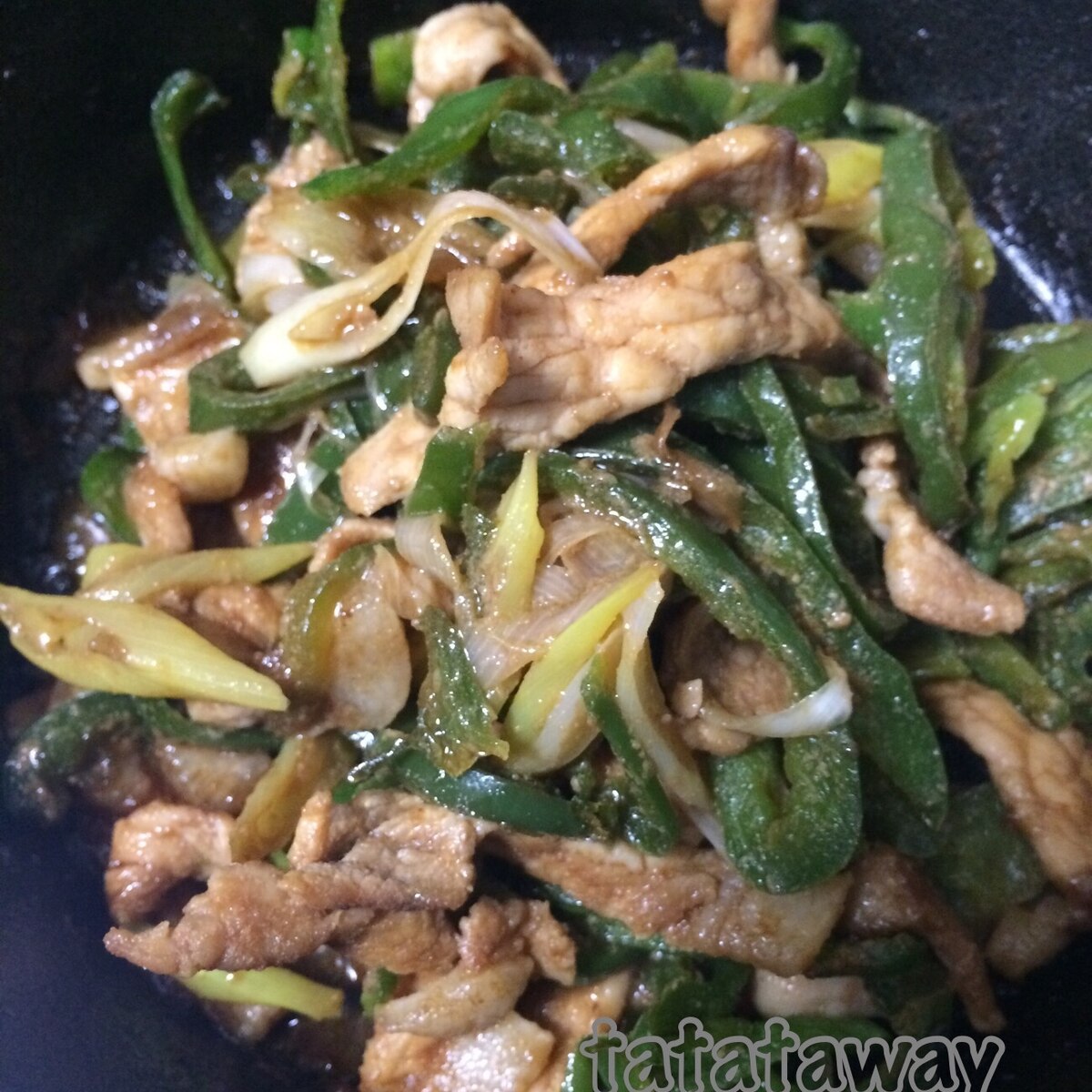 ピーマンとネギと豚の炒め物 レシピ 作り方 By Tatataway 楽天レシピ ピーマンとネギと豚の炒め物 レシピ 作り方 By Tatataway 楽天レシピ